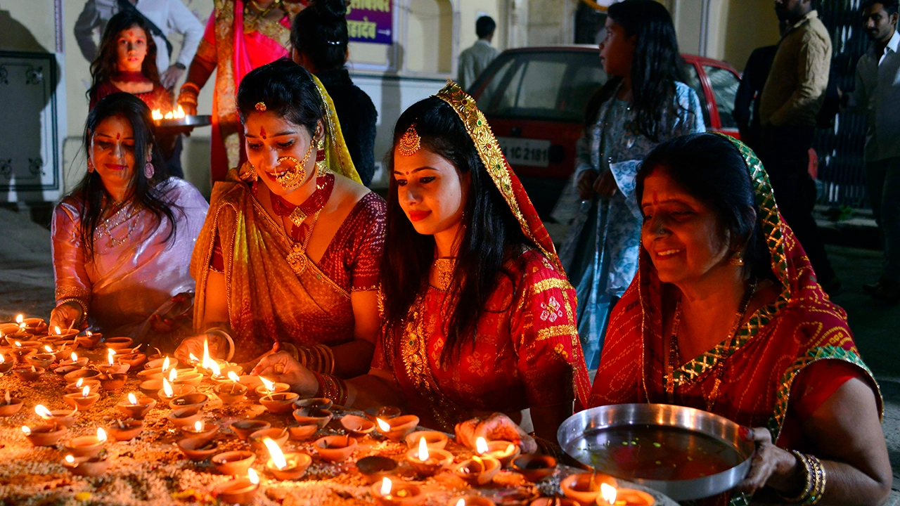 7 facts about Hindus around the world